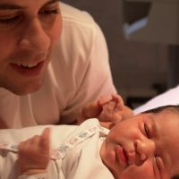 Papa naissance accouchement doula Lyon